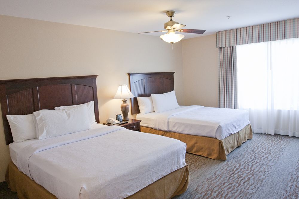 2 Queen Beds 1 Bedroom Suite Nonsmoking